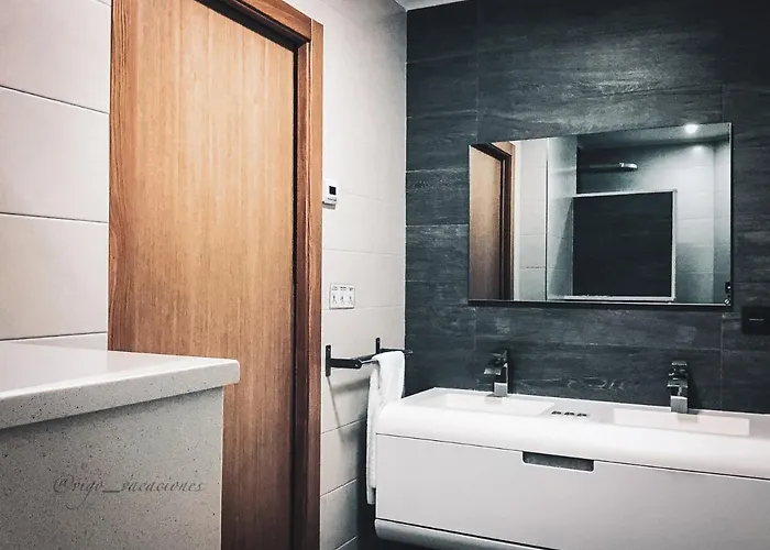 Romil 26 Urban Retreat By Vigovacaciones *